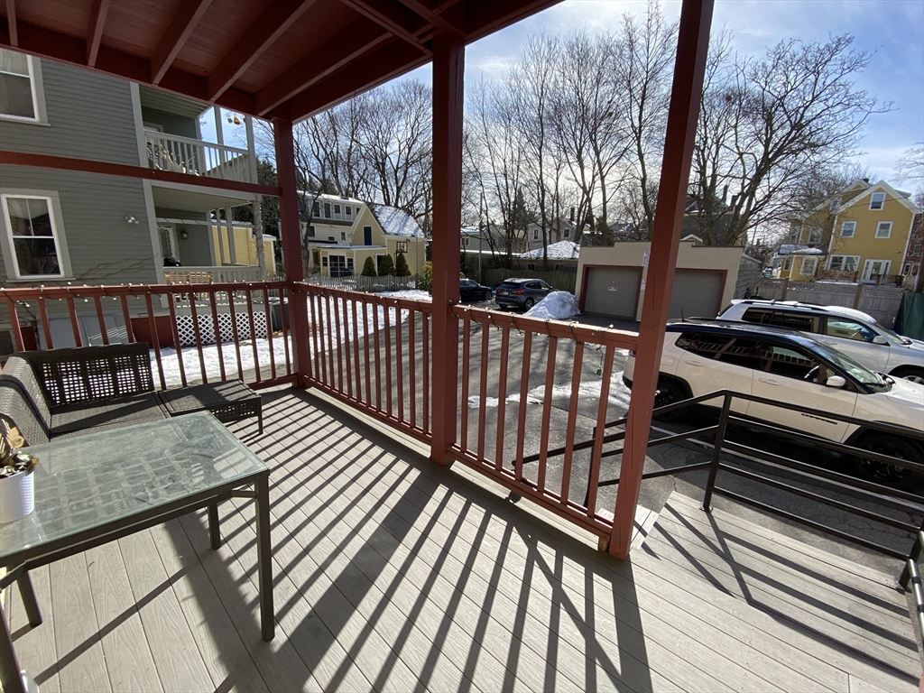 176 Elm St, North Cambridge