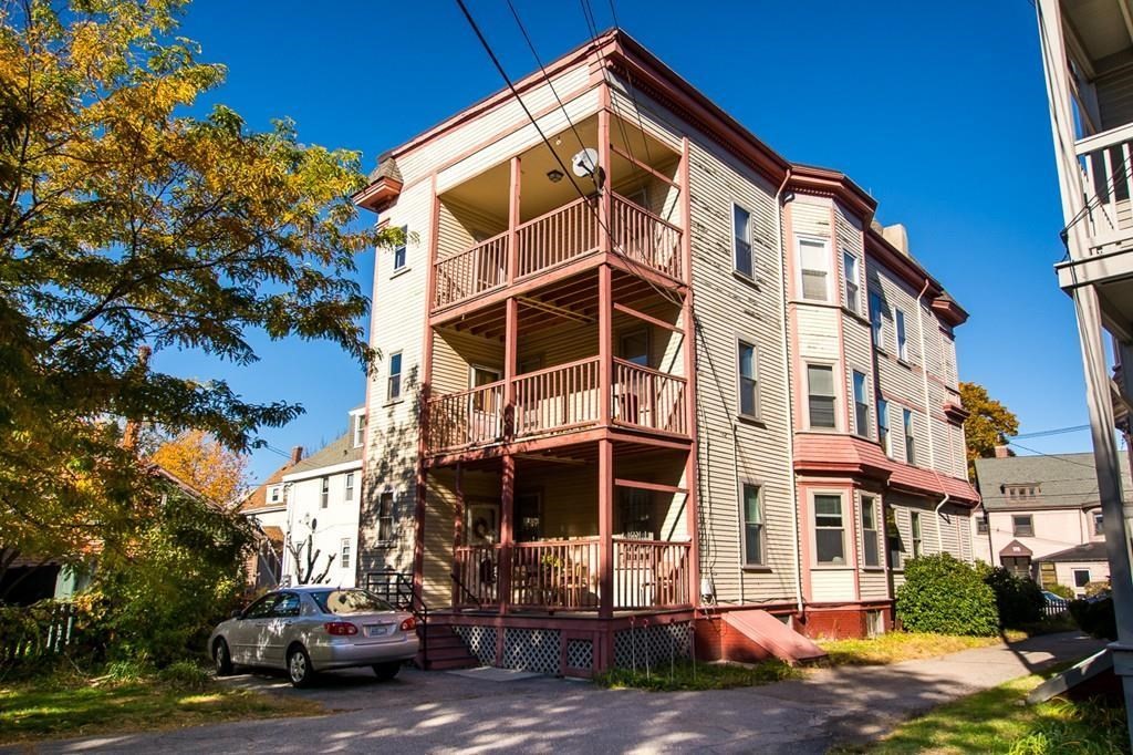 176 Elm St, North Cambridge