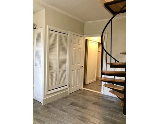 1767 Commonwealth Ave, Brighton