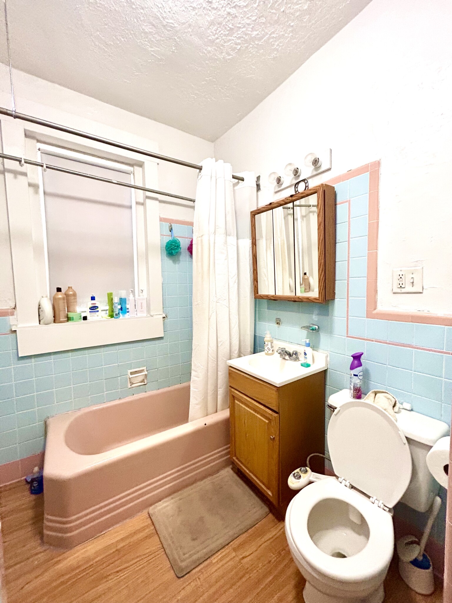 1788 Beacon St, Washington Square