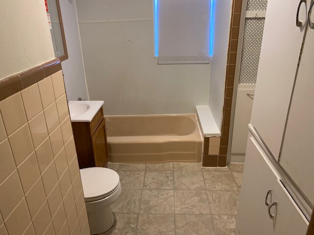 1788 Beacon St, Washington Square