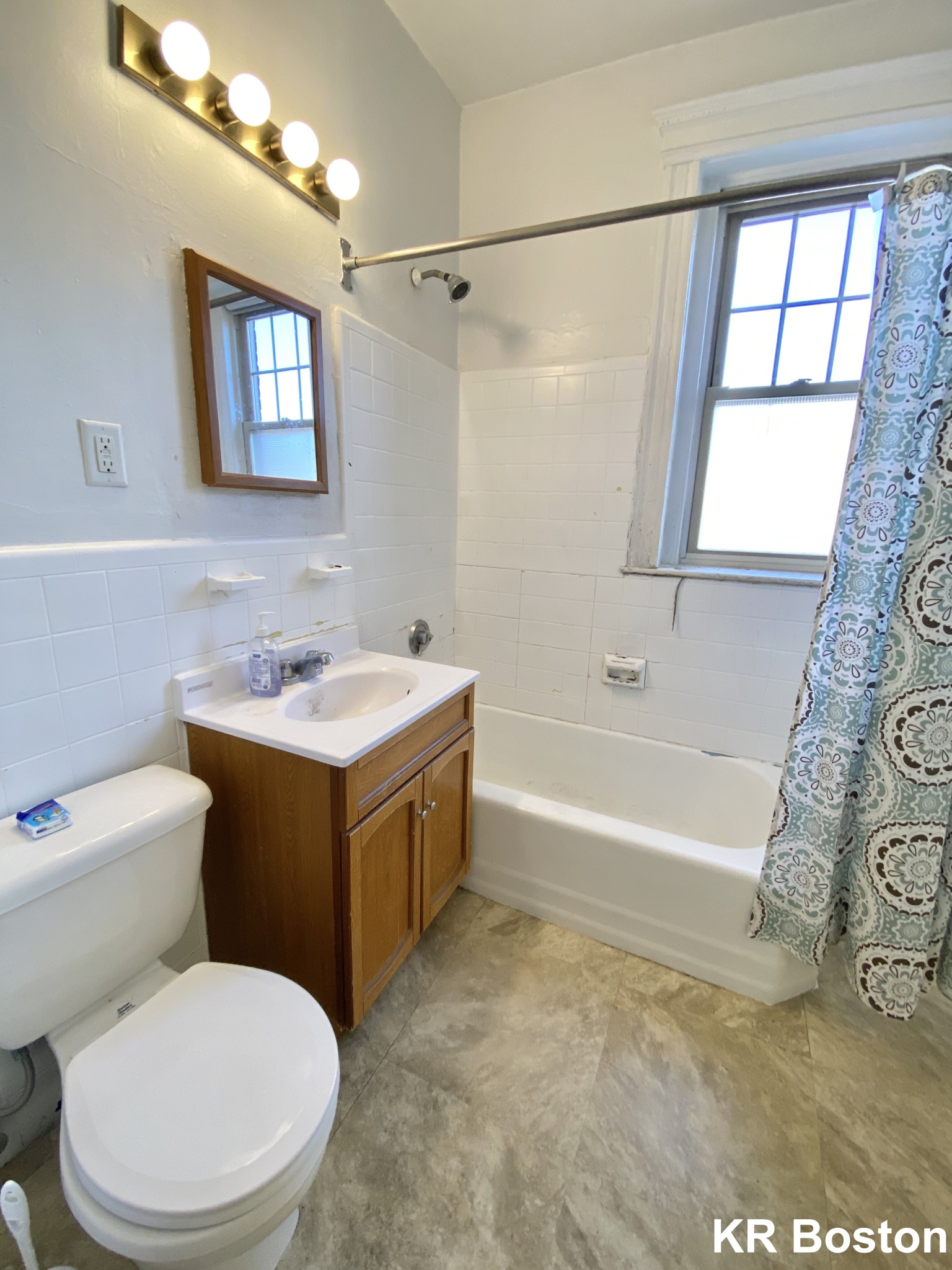 1788 Beacon St, Brookline Hills