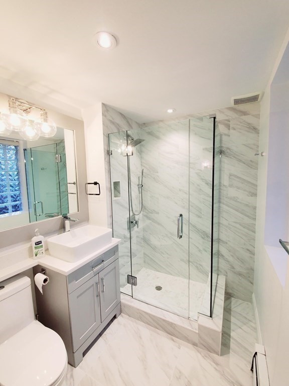 17 Holyoke St, South End