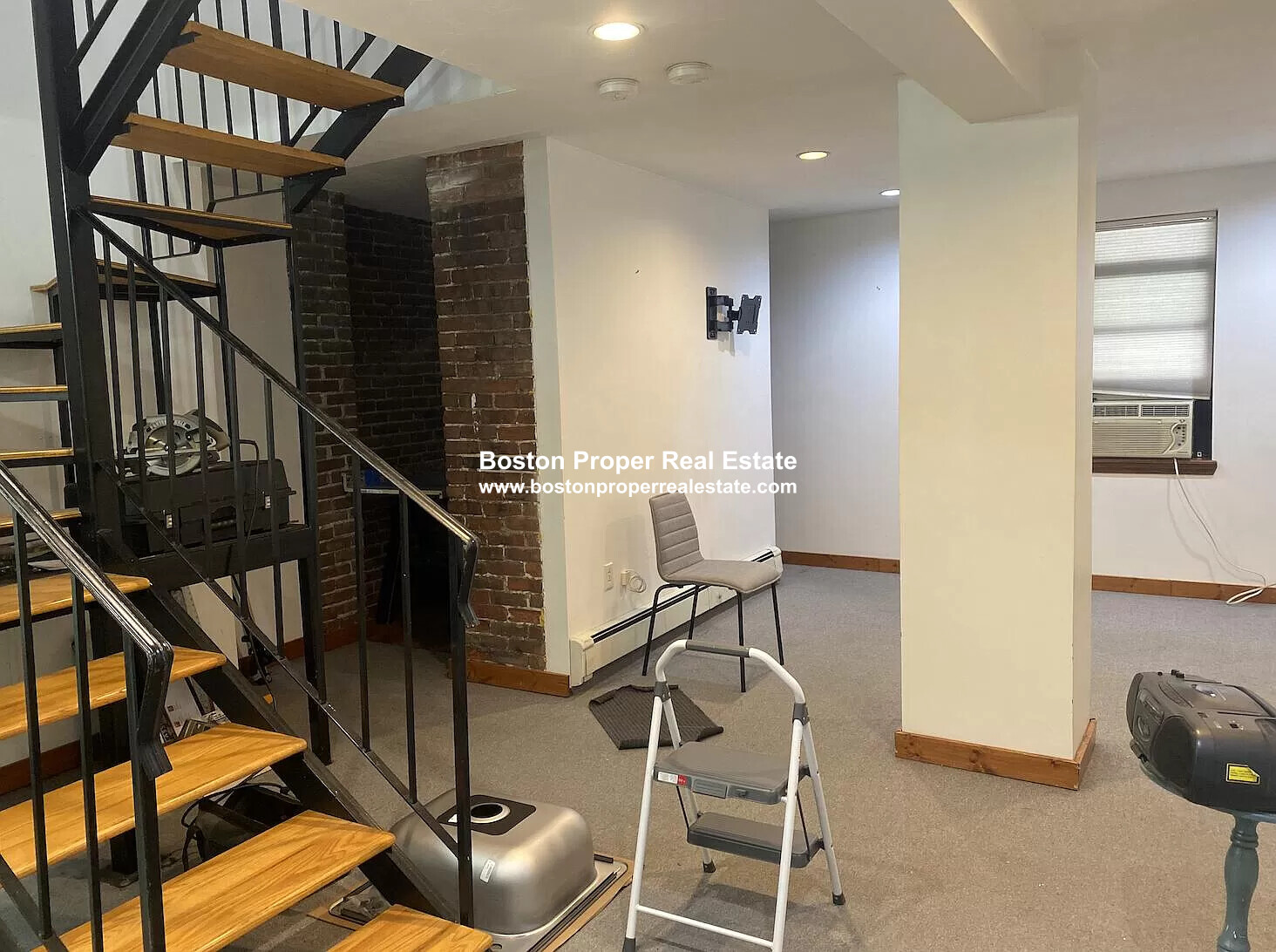 18 Edgerly Rd, Fenway