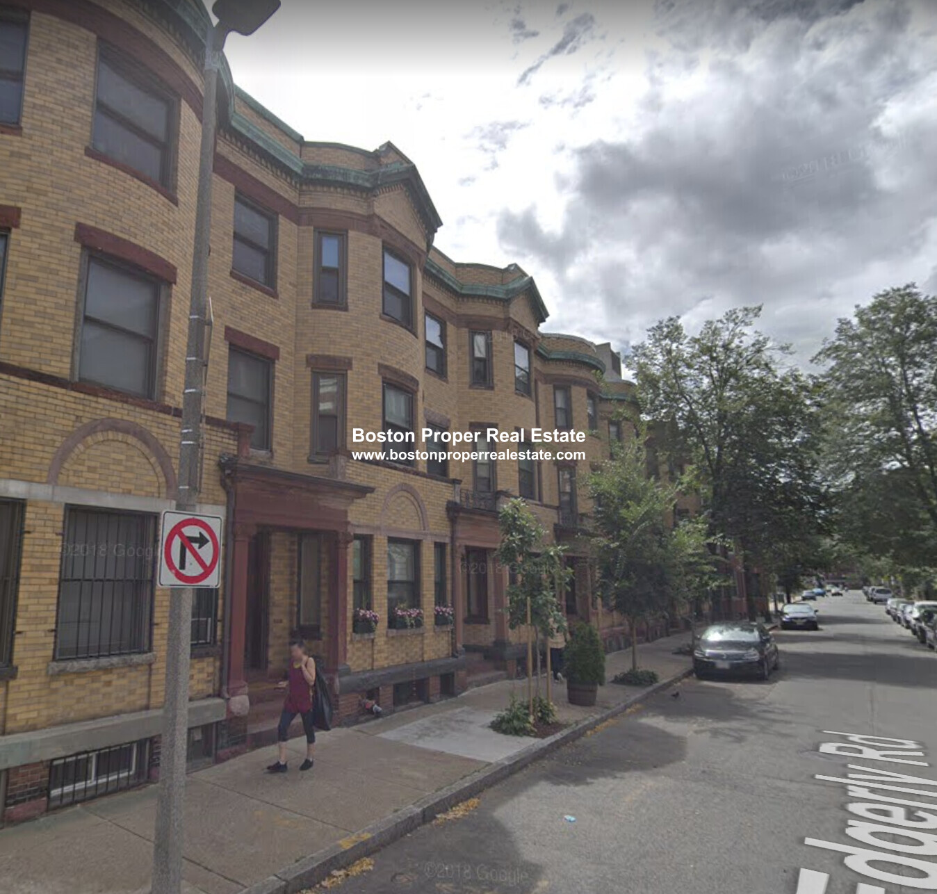 18 Edgerly Rd, Fenway