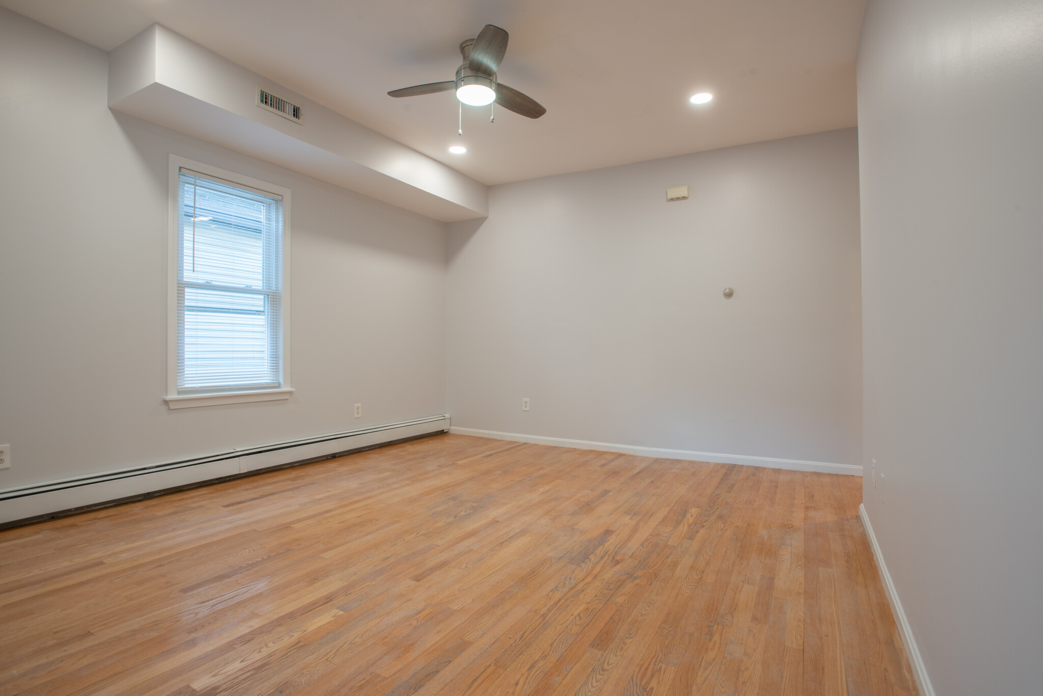 18 Hews, Cambridgeport