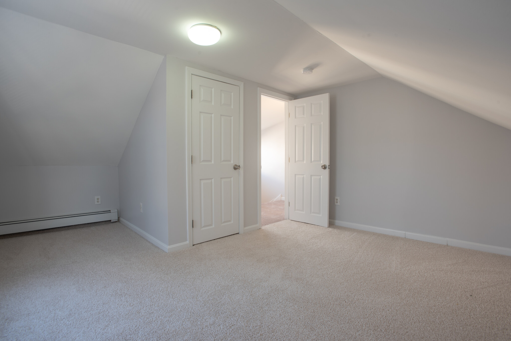 18 Hews, Cambridgeport