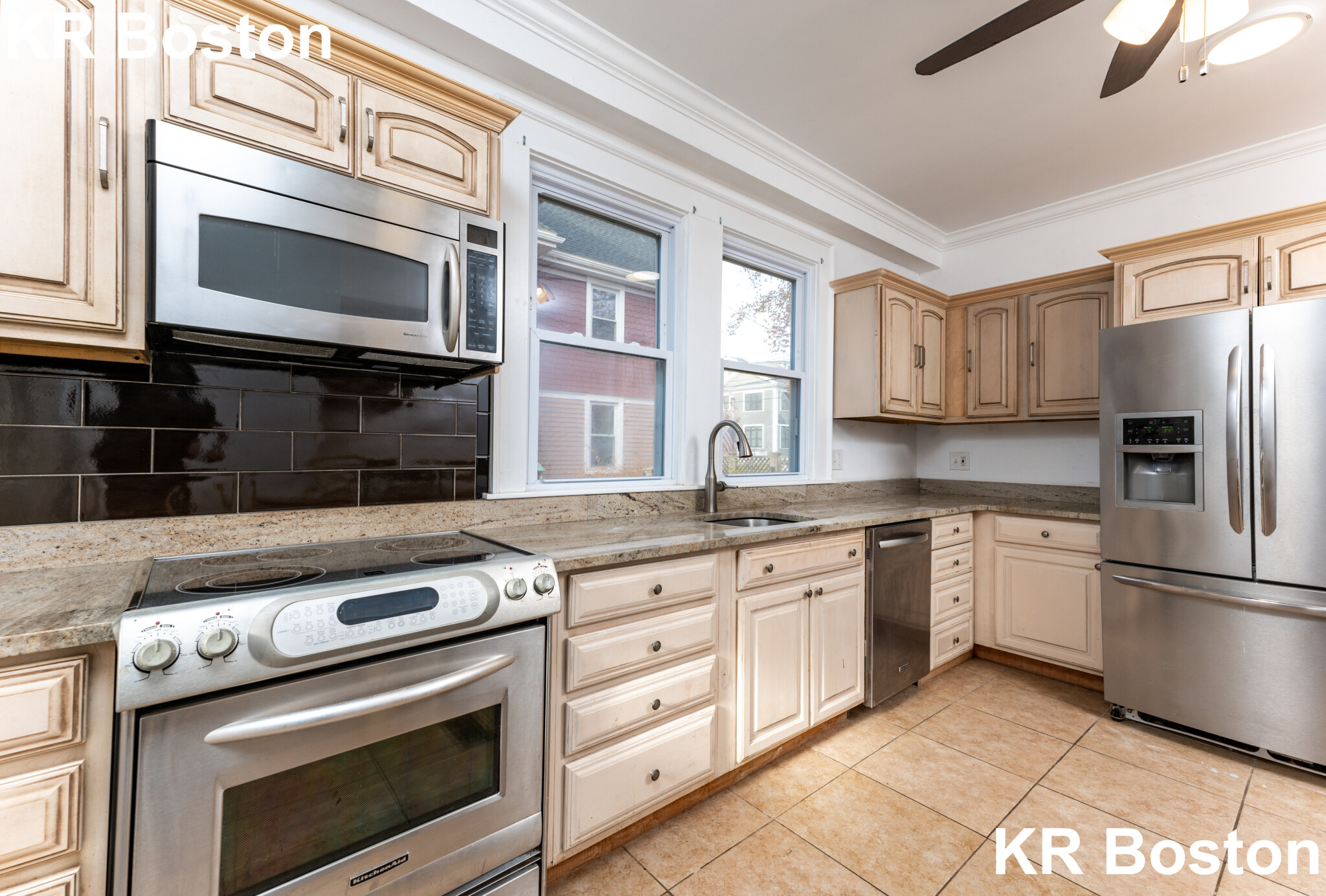 18 Holton St, Allston