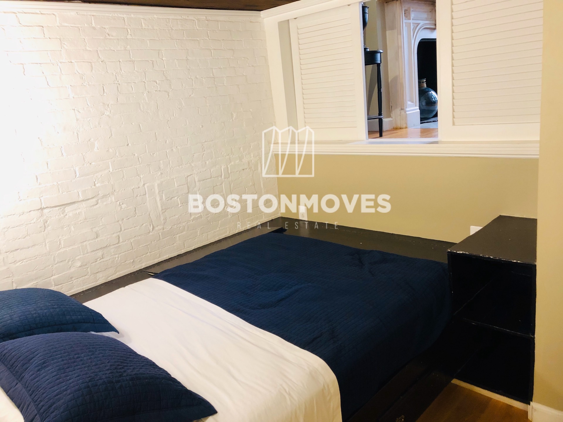 113 Beacon St, Back Bay