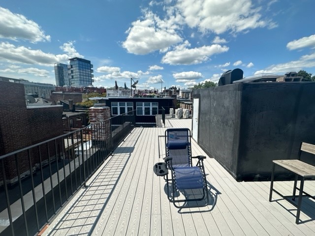 172 Salem St, North End