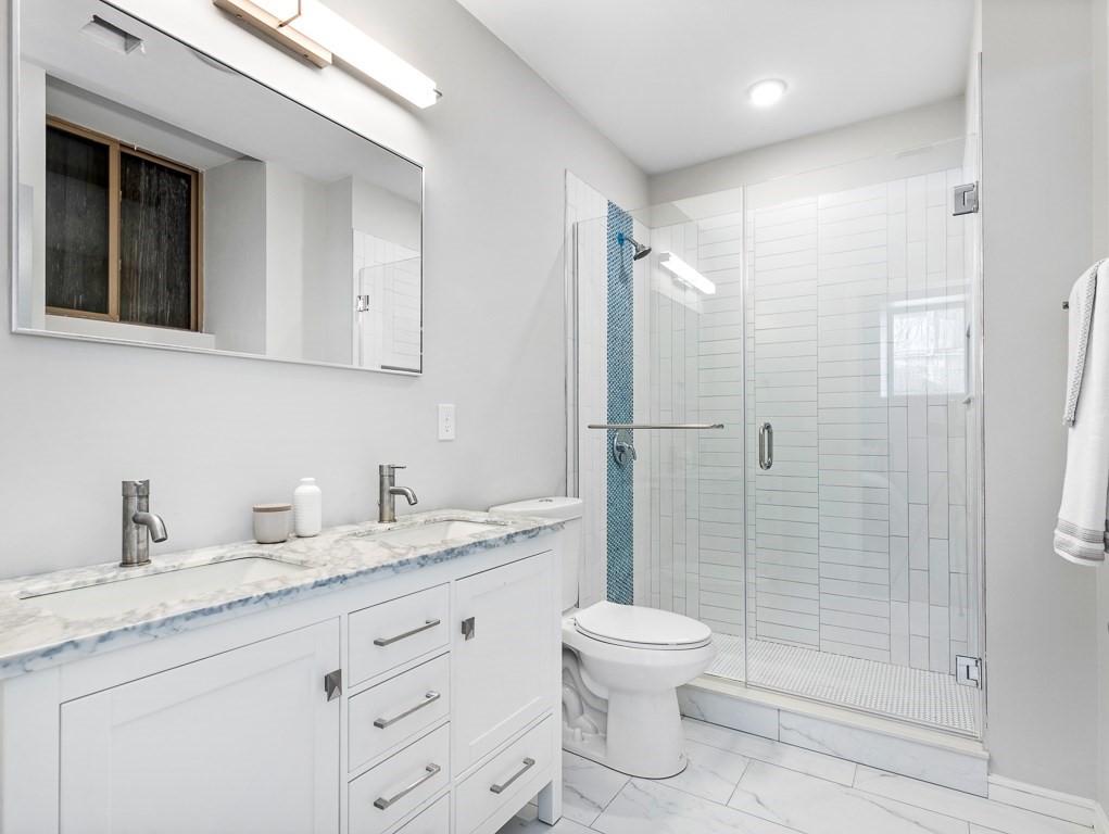 178 Elm St, Cambridgeport