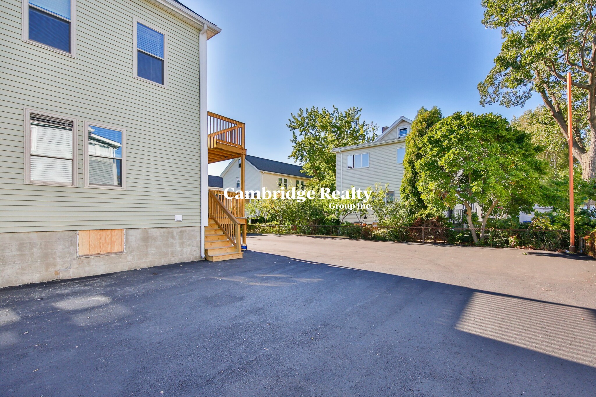 39 Harvard St, Medford