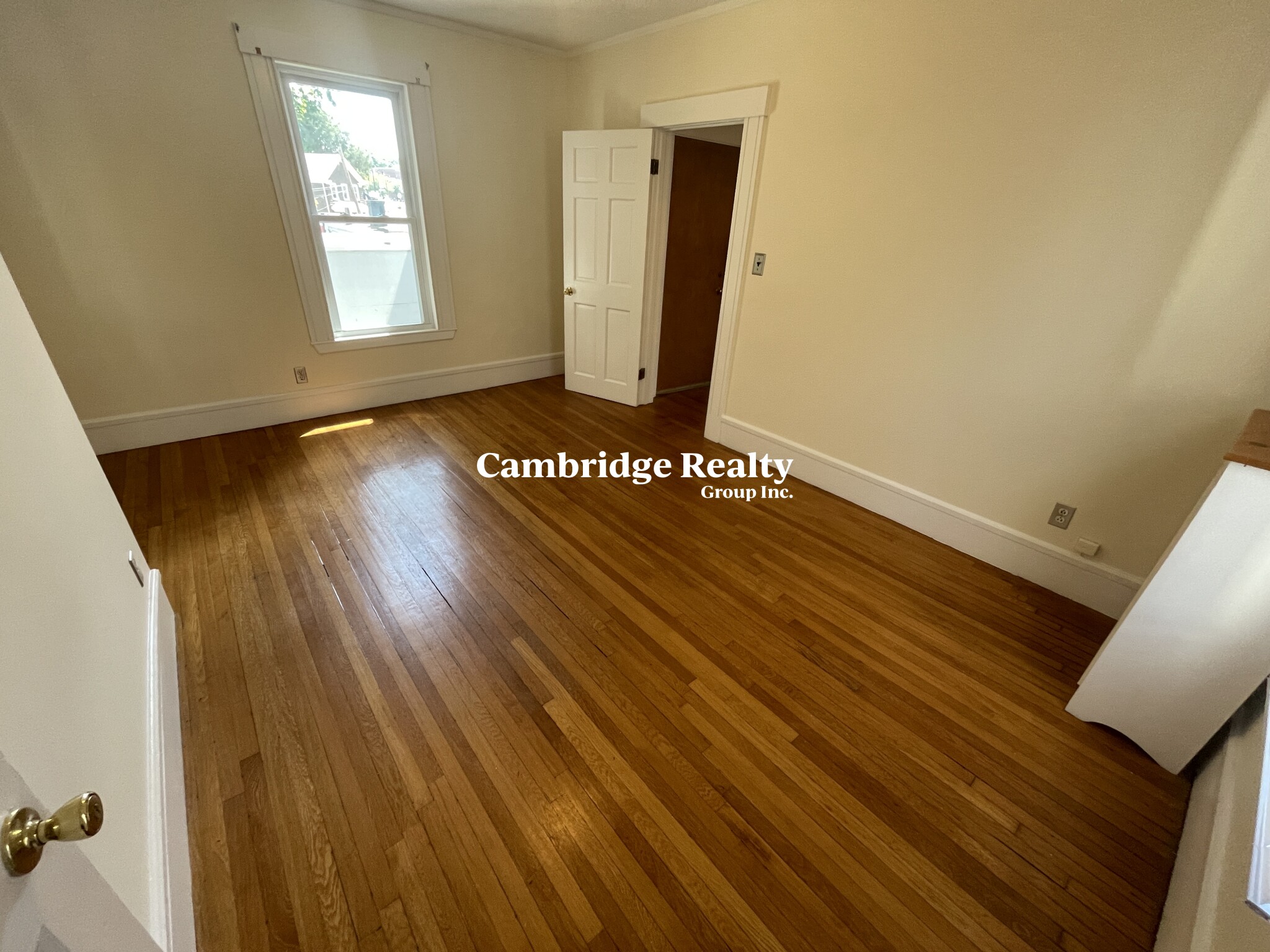 543 Broadway, South Medford