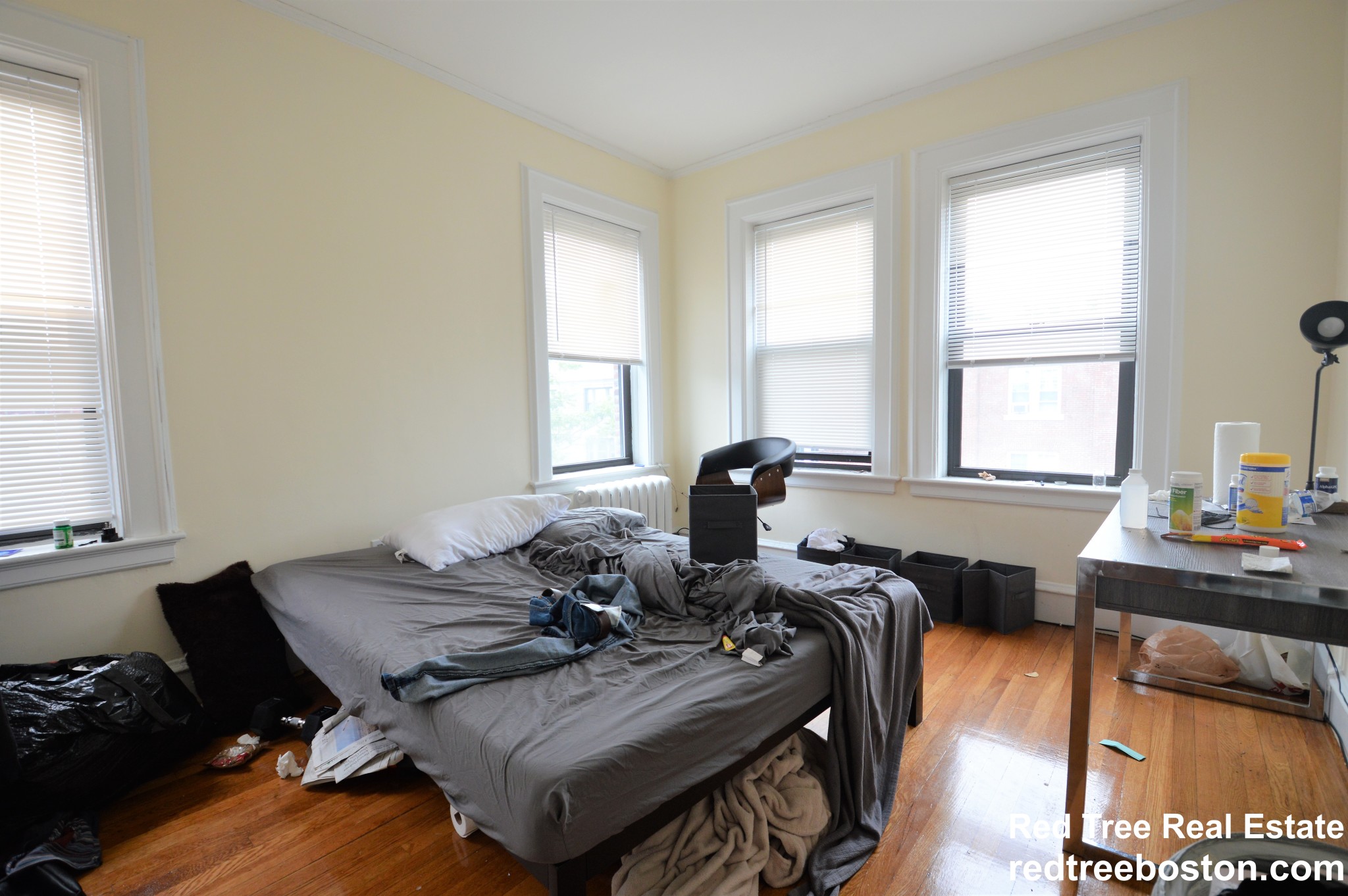 21 Park Vale Ave, Allston