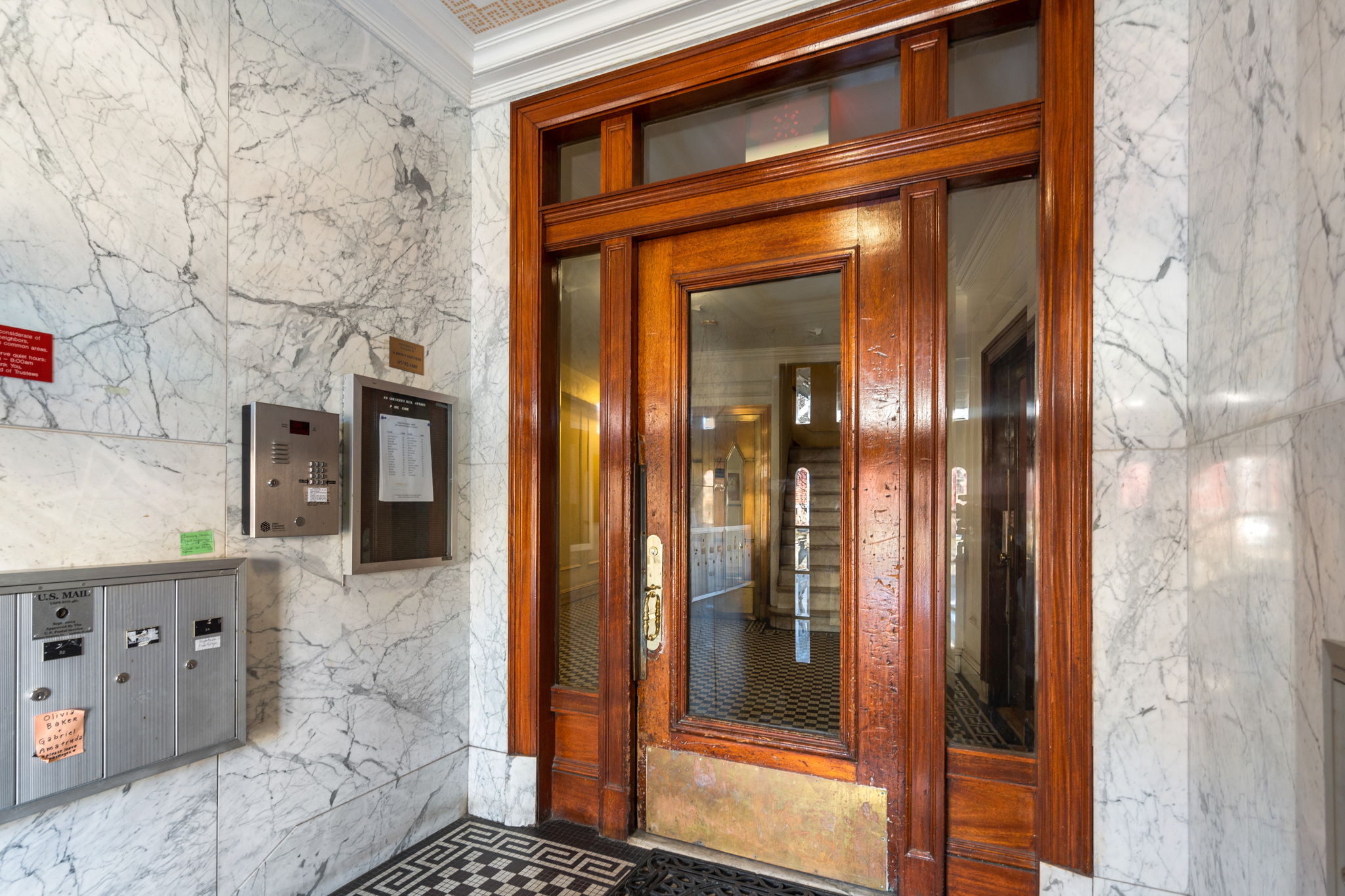 249 Chestnut Hill Ave, Brighton