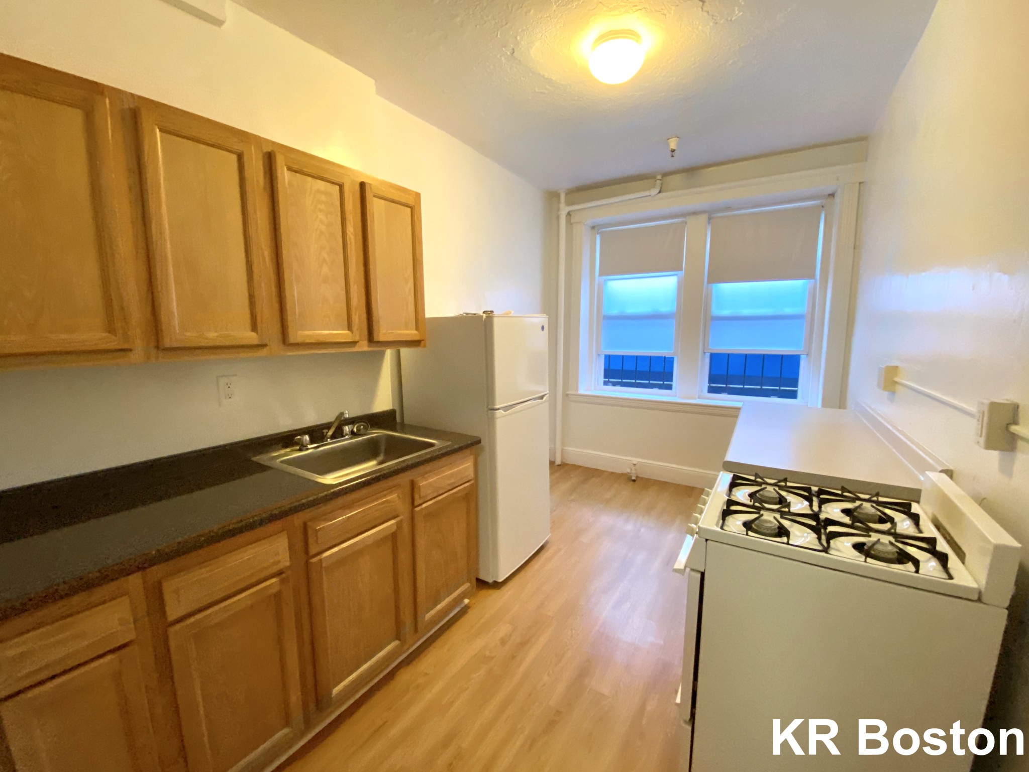 1800 Commonwealth Ave, Brighton