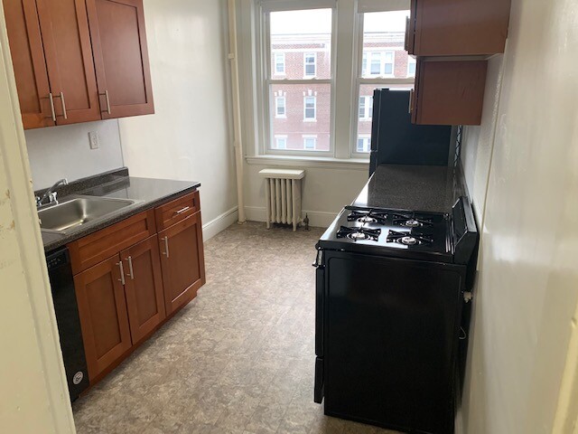 1800 Commonwealth Ave,, Brighton