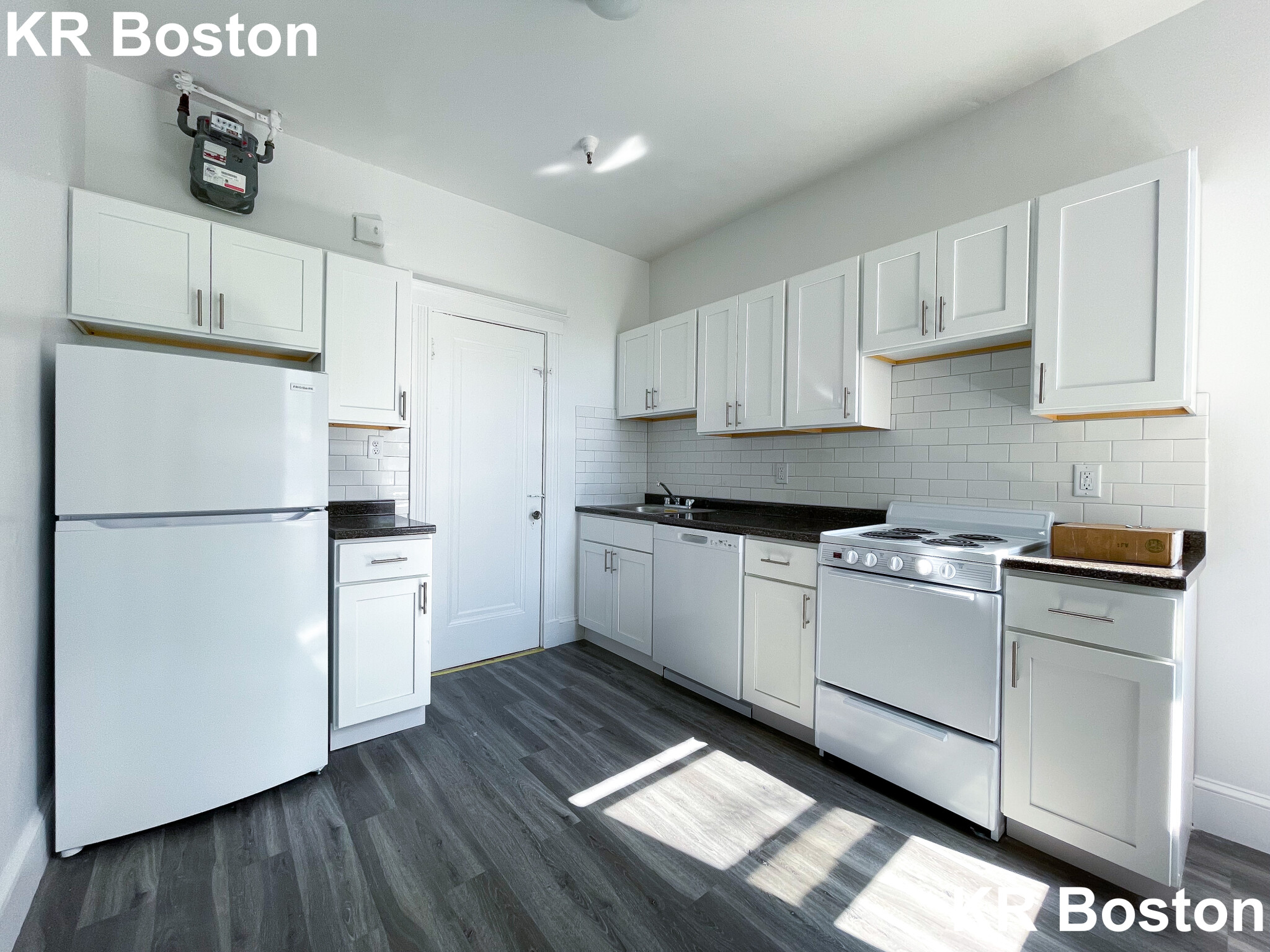 1800 Commonwealth Ave,, Brighton