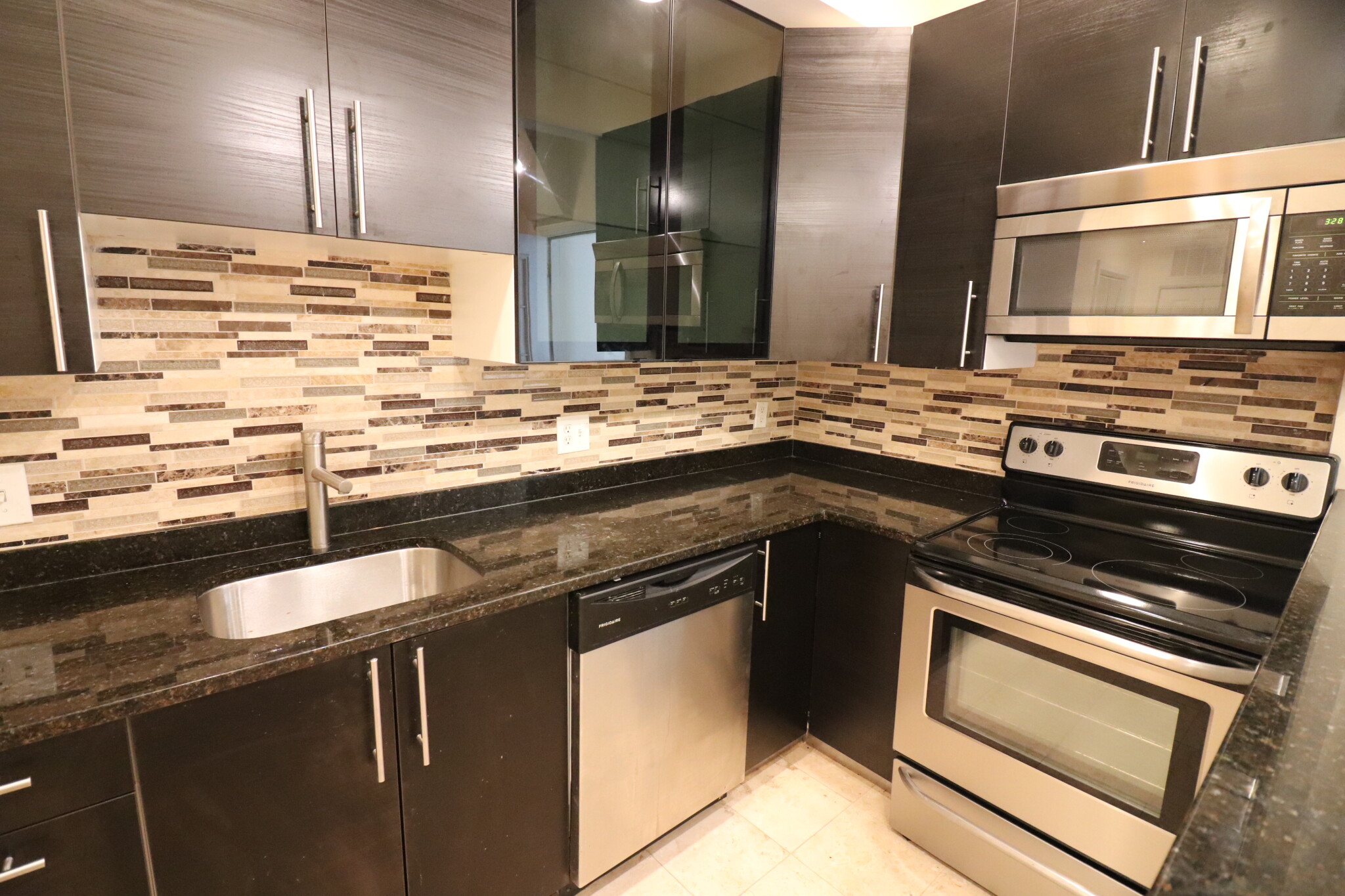 1801 Beacon St, Chestnut Hill