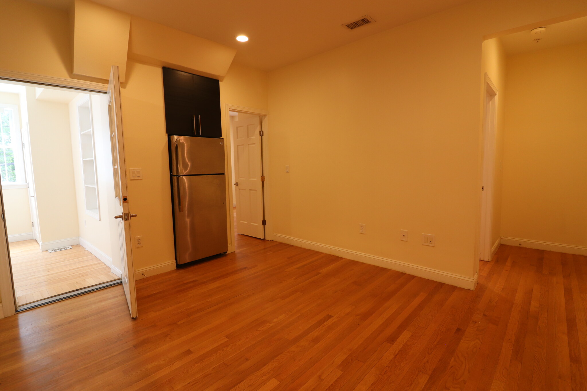 1801 Beacon St, Chestnut Hill