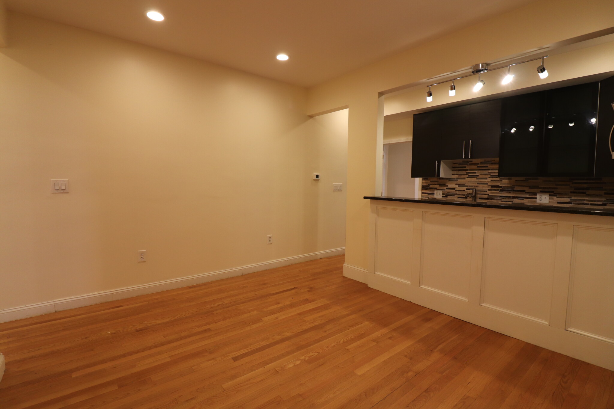 1801 Beacon St, Chestnut Hill