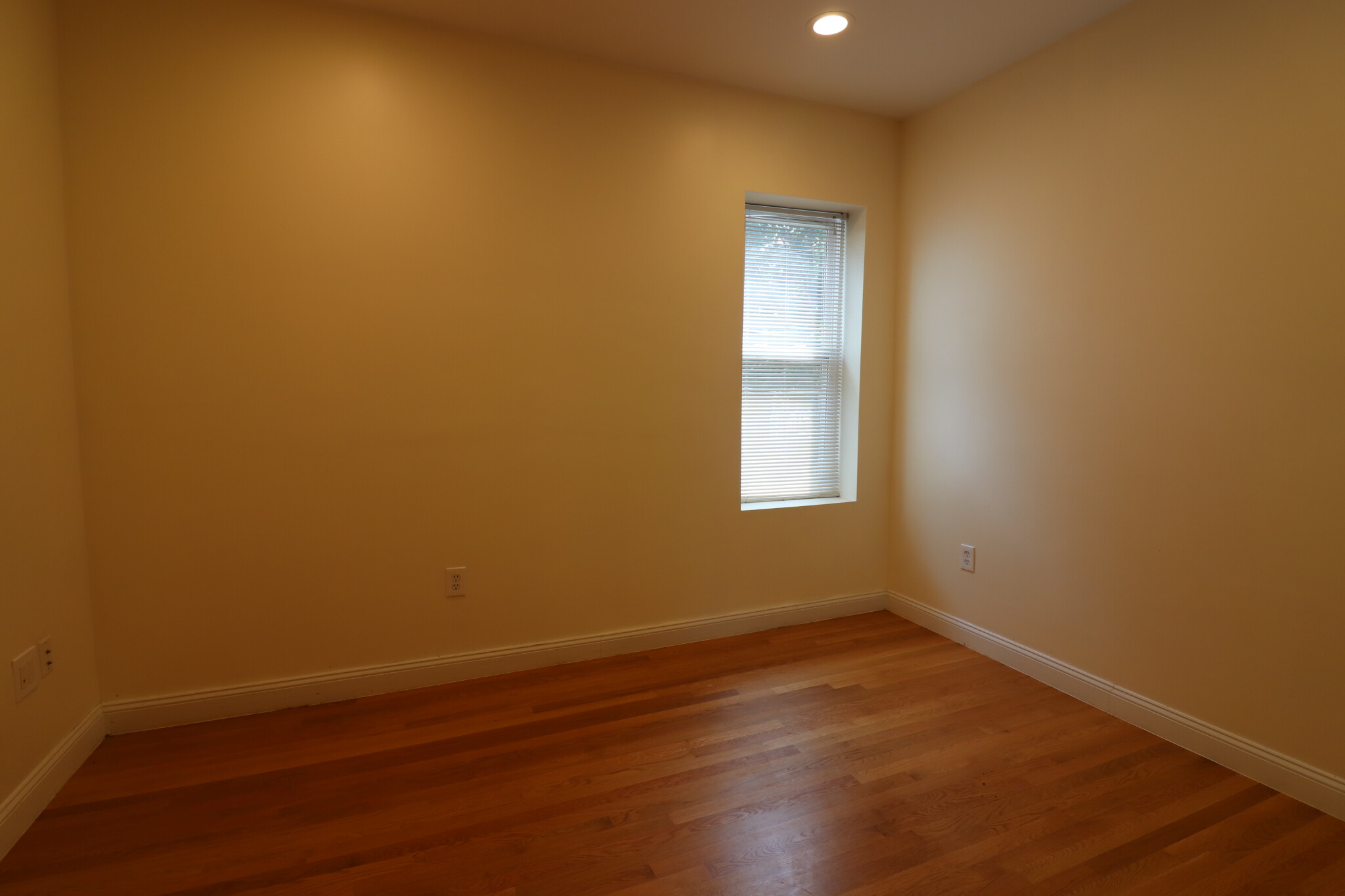 1801 Beacon St, Chestnut Hill