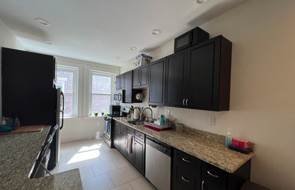 181 Harvard St, Coolidge Corner