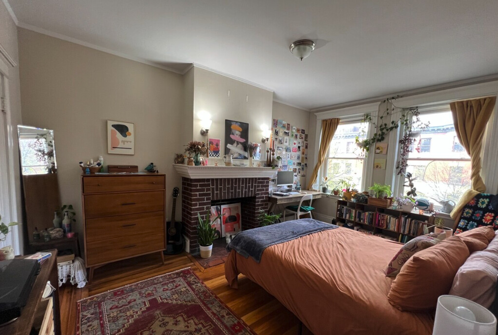 181 Harvard St, Coolidge Corner