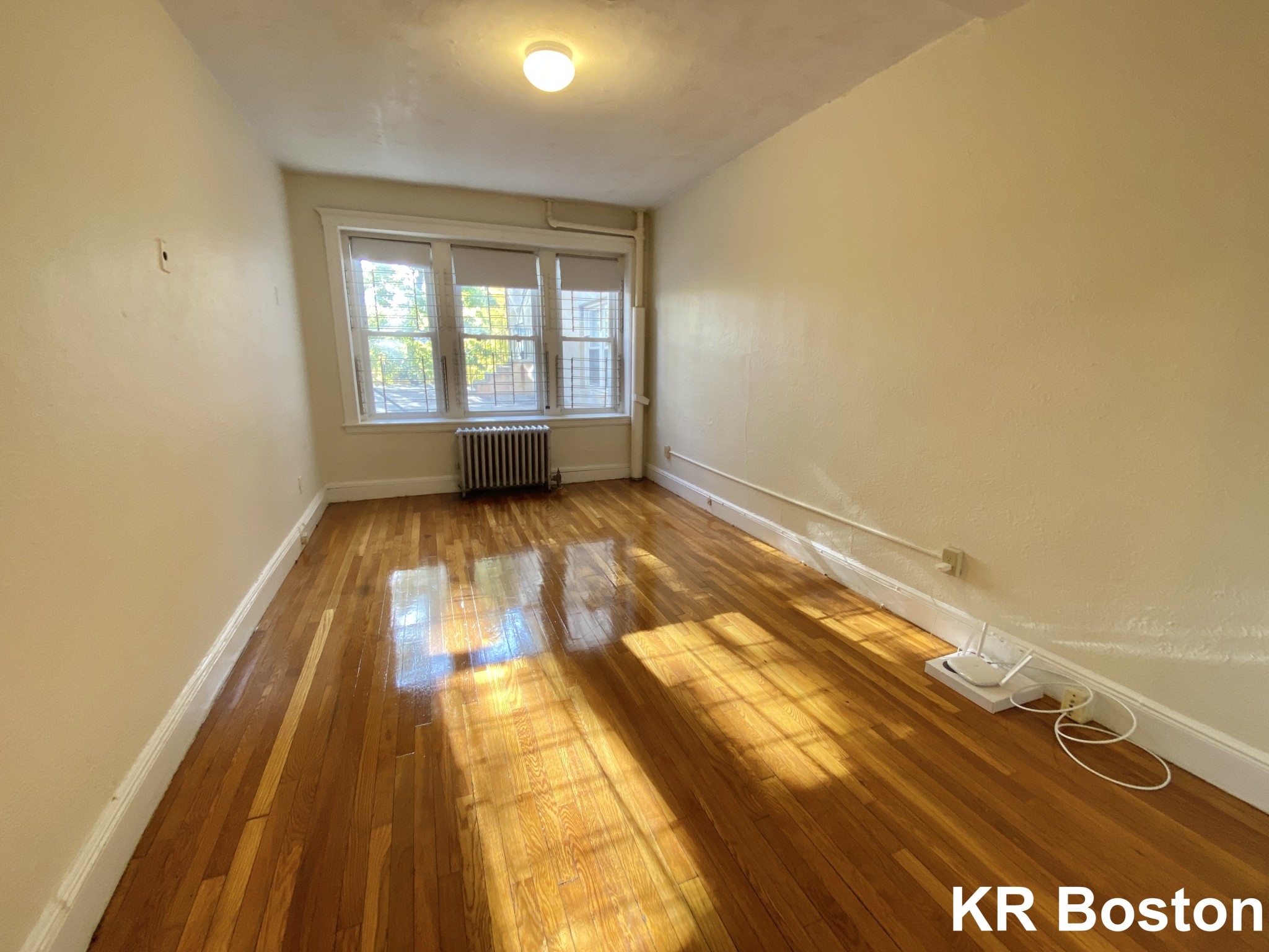 1810 Commonwealth Ave, Brighton