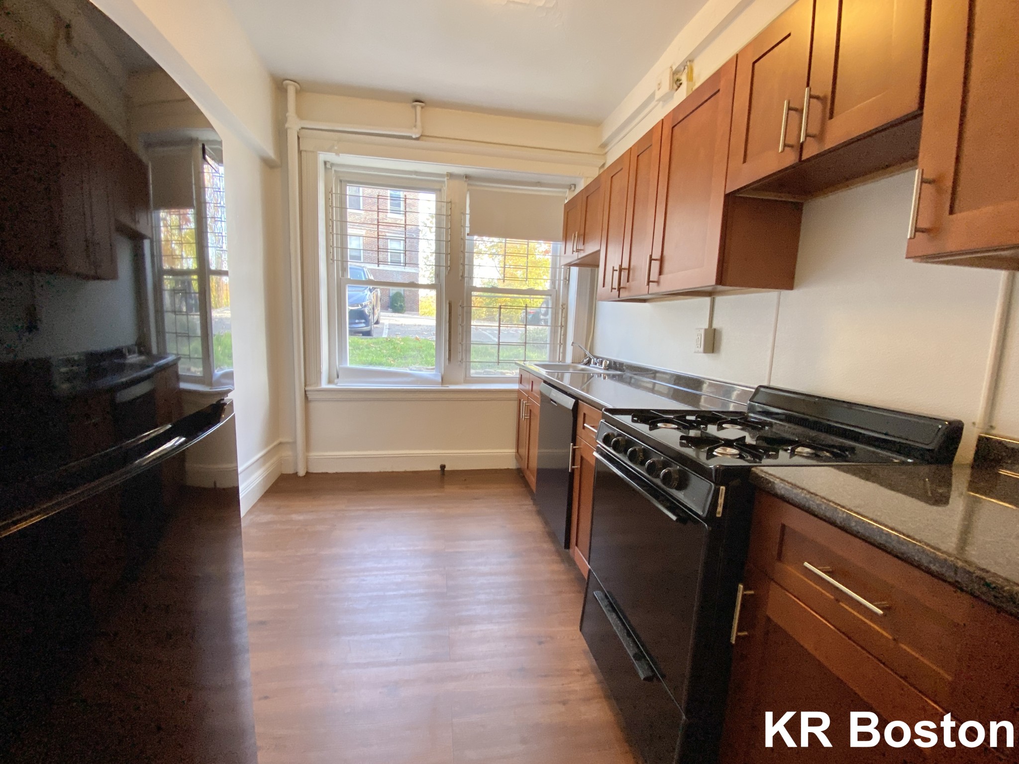 1810 Commonwealth Ave, Brighton