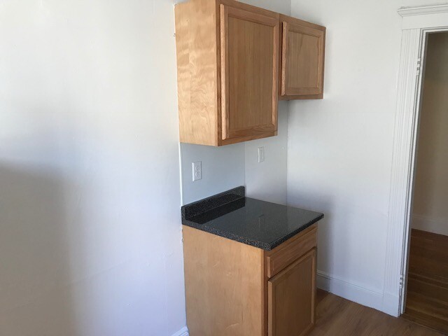 1810 Commonwealth Ave, Brighton