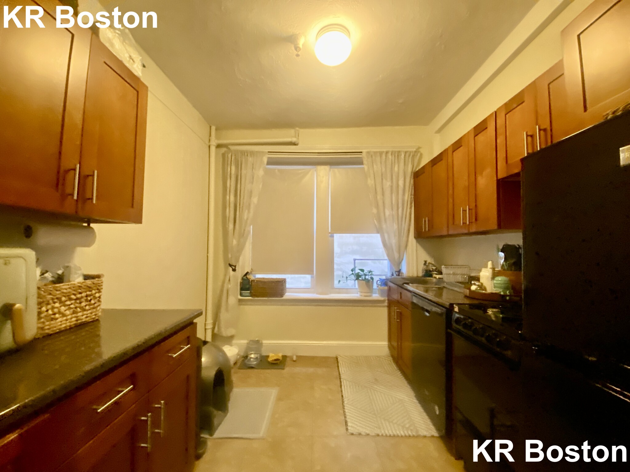 1810 Commonwealth Ave, Brighton