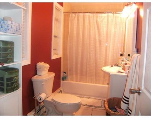 5 Lebanon Ter, Malden