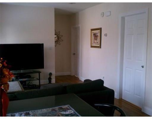 5 Lebanon Ter, Malden