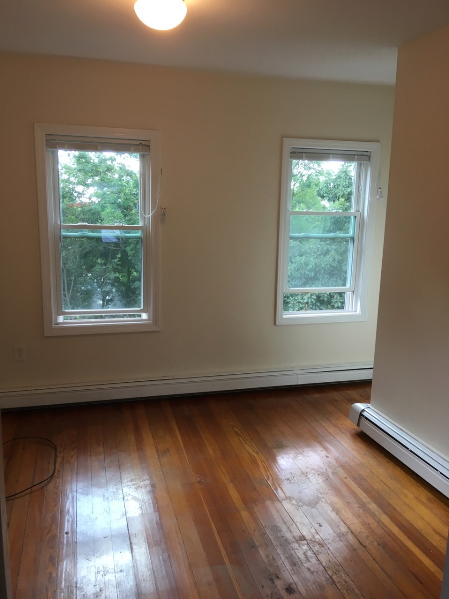 5 Lebanon Ter, Malden