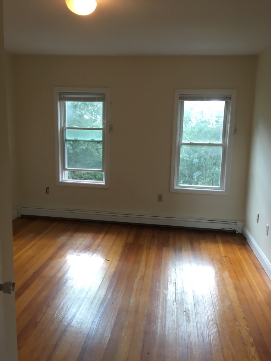 5 Lebanon Ter, Malden