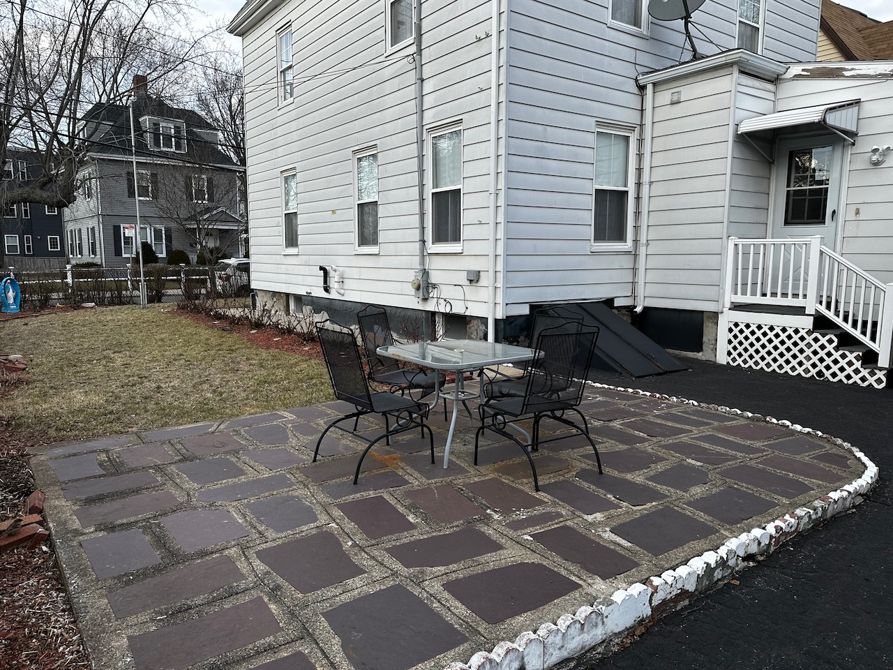 53 Hopedale St, Allston