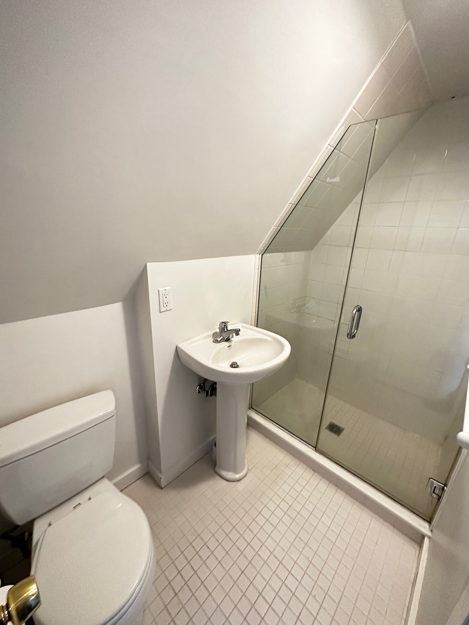 53 Hopedale St, Allston