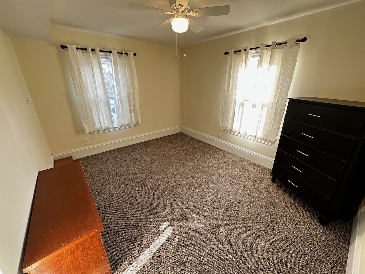 53 Hopedale St, Allston