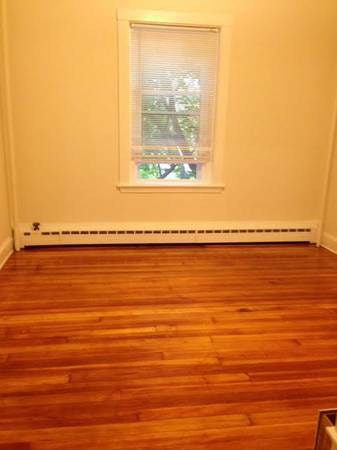 183 Winthrop Rd, Washington Square