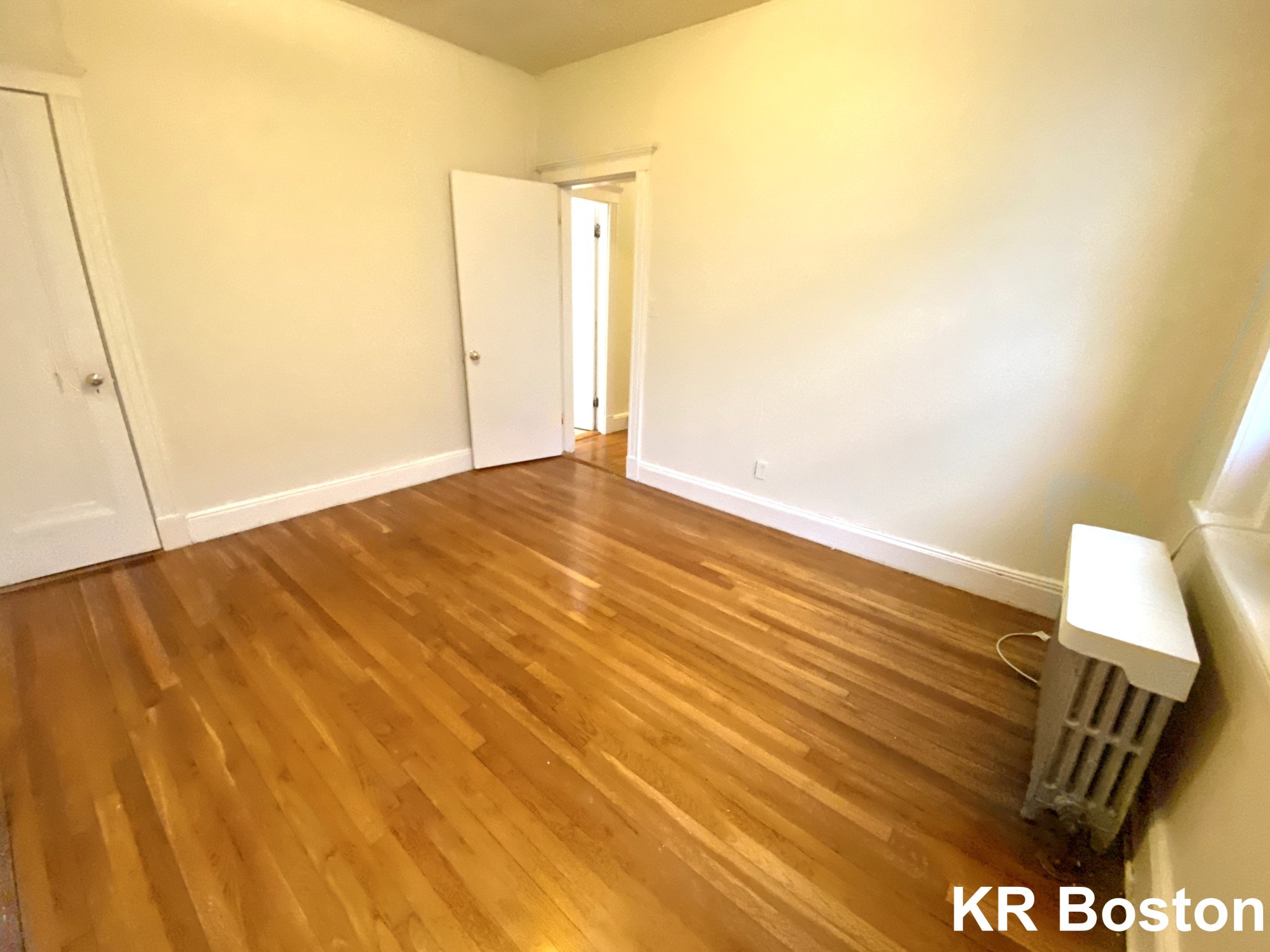 1810 Commonwealth Ave, Brighton