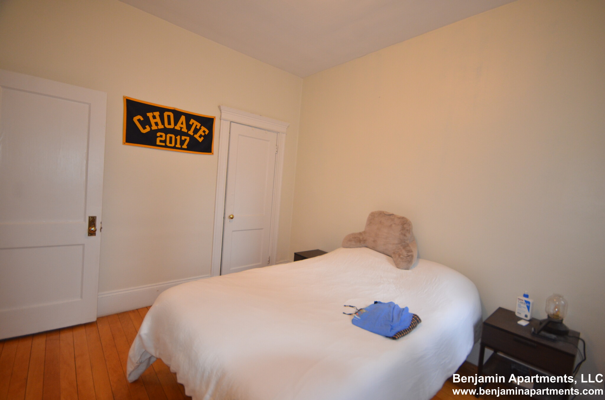 1822 Beacon St, Brookline