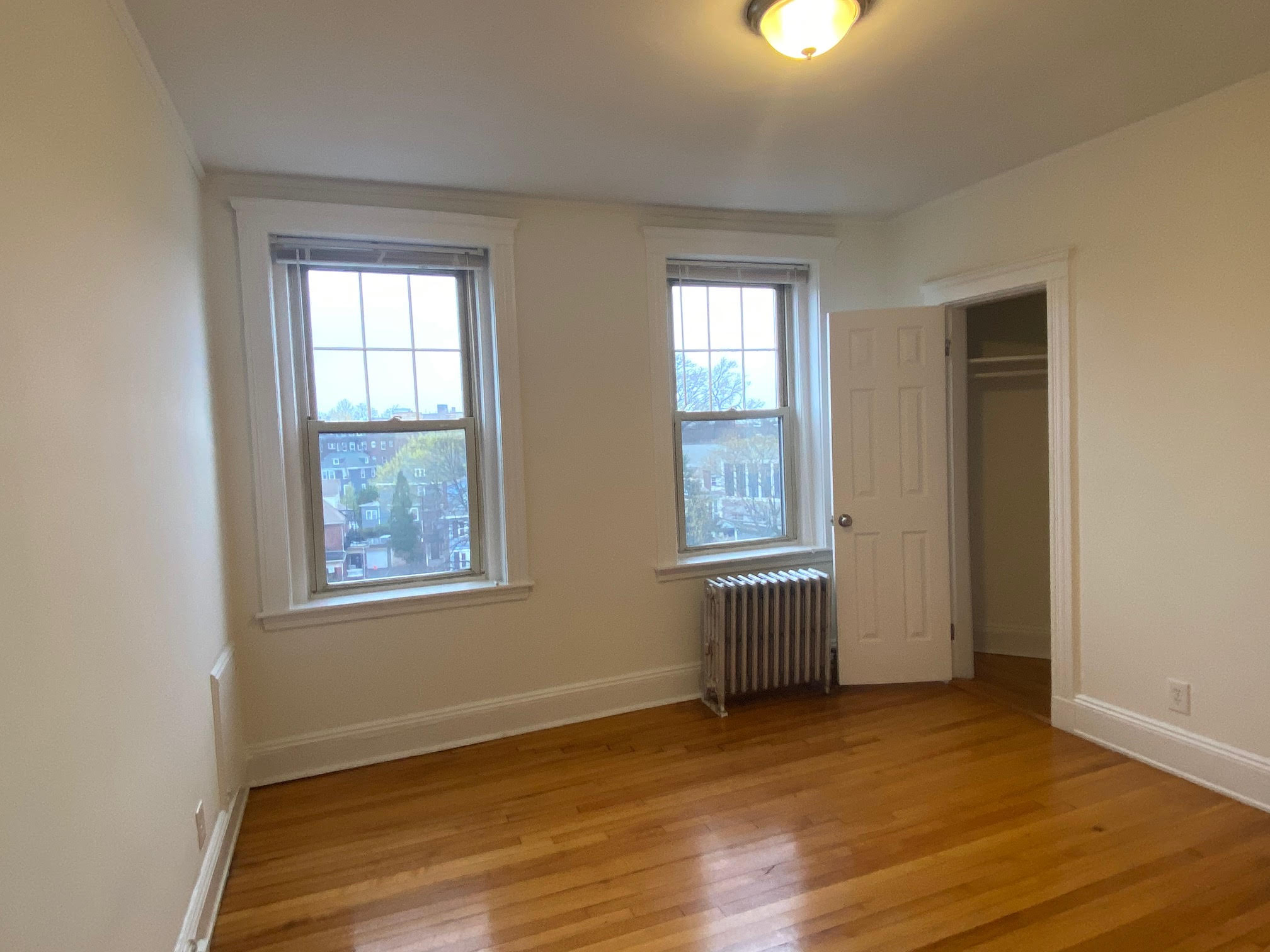 1848 Commonwealth Ave, Brighton