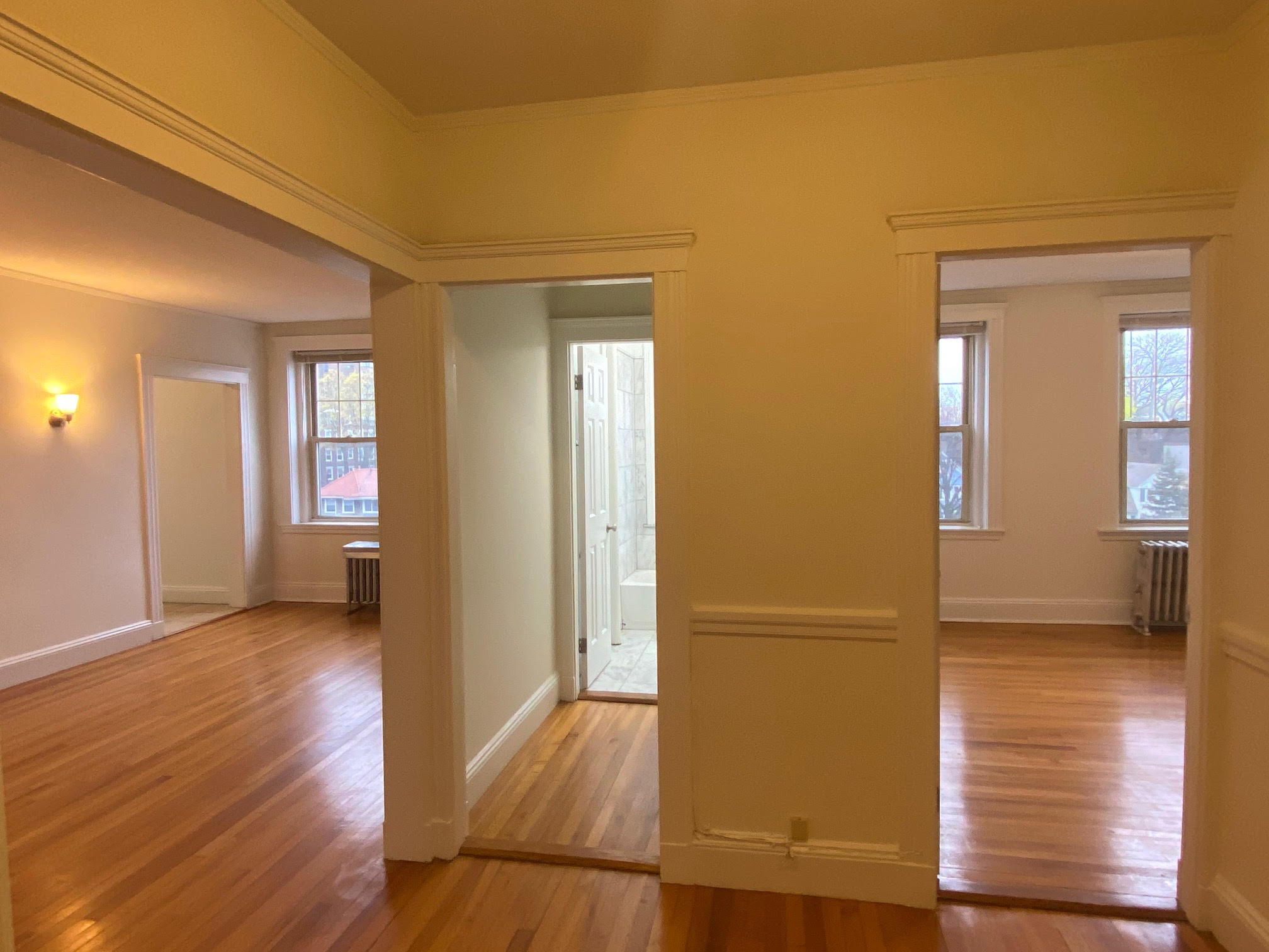 1848 Commonwealth Ave, Brighton