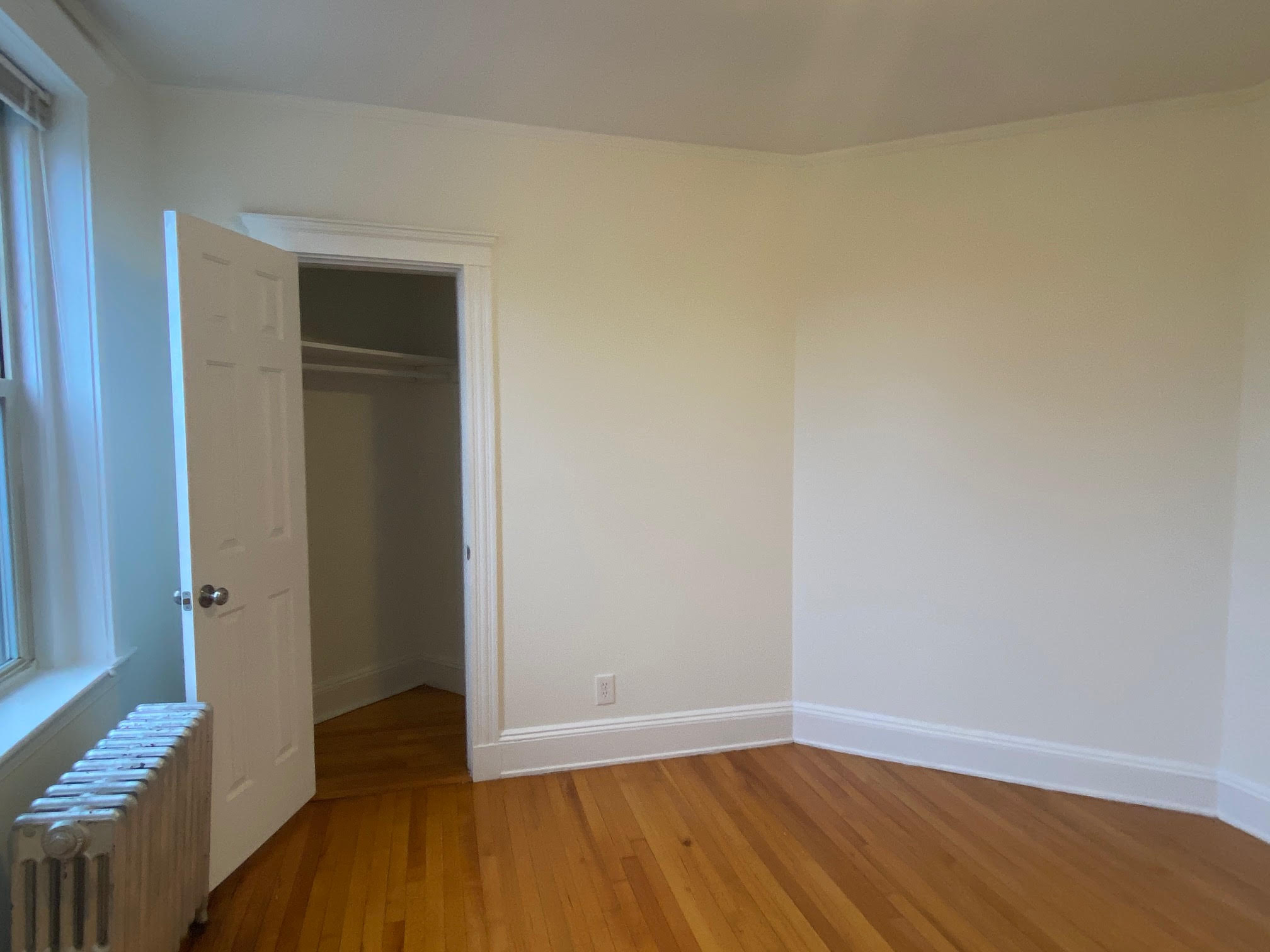 1848 Commonwealth Ave, Brighton