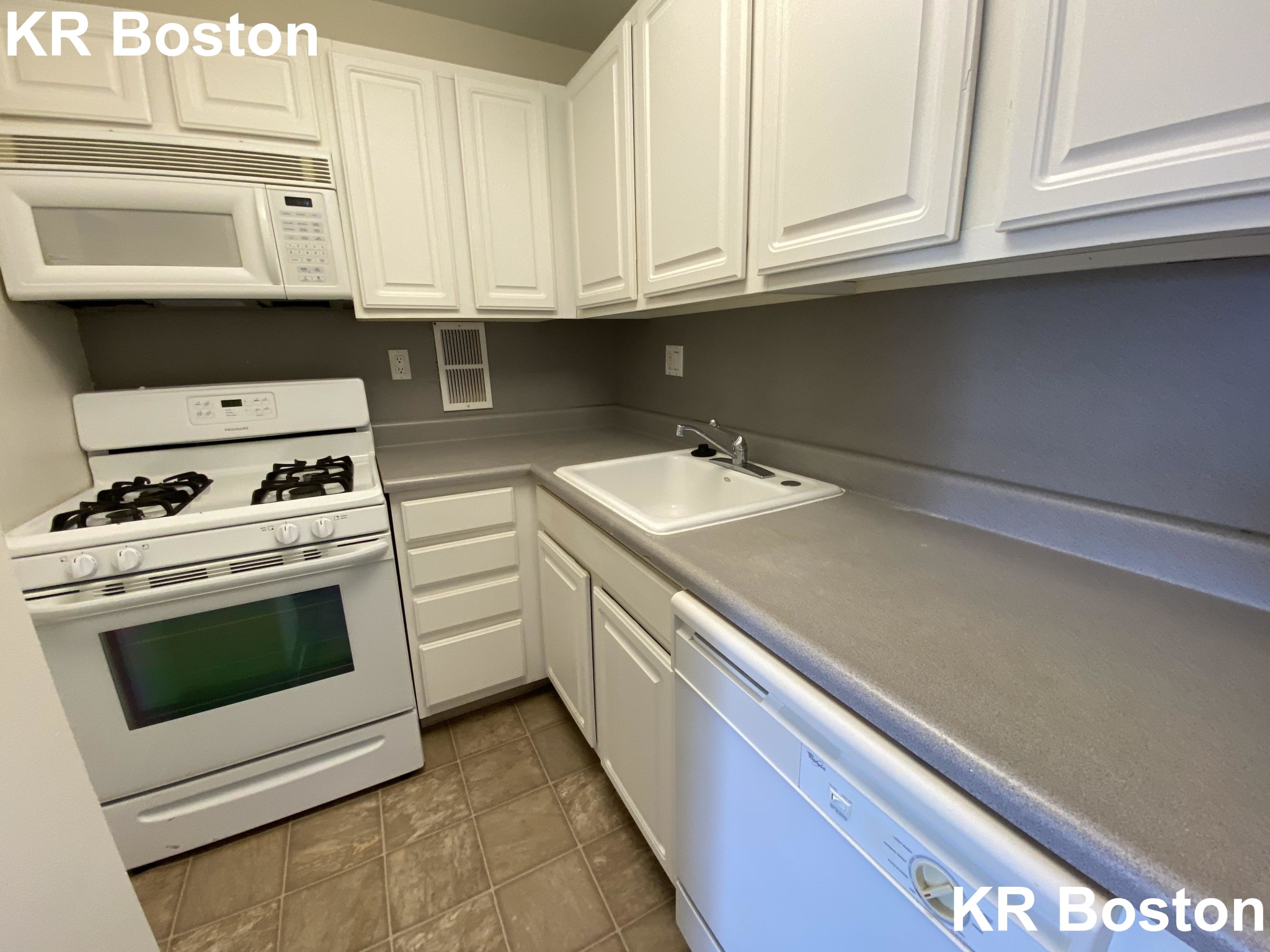 185 Freeman St, Coolidge Corner