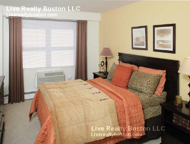 185 Freeman St, Coolidge Corner