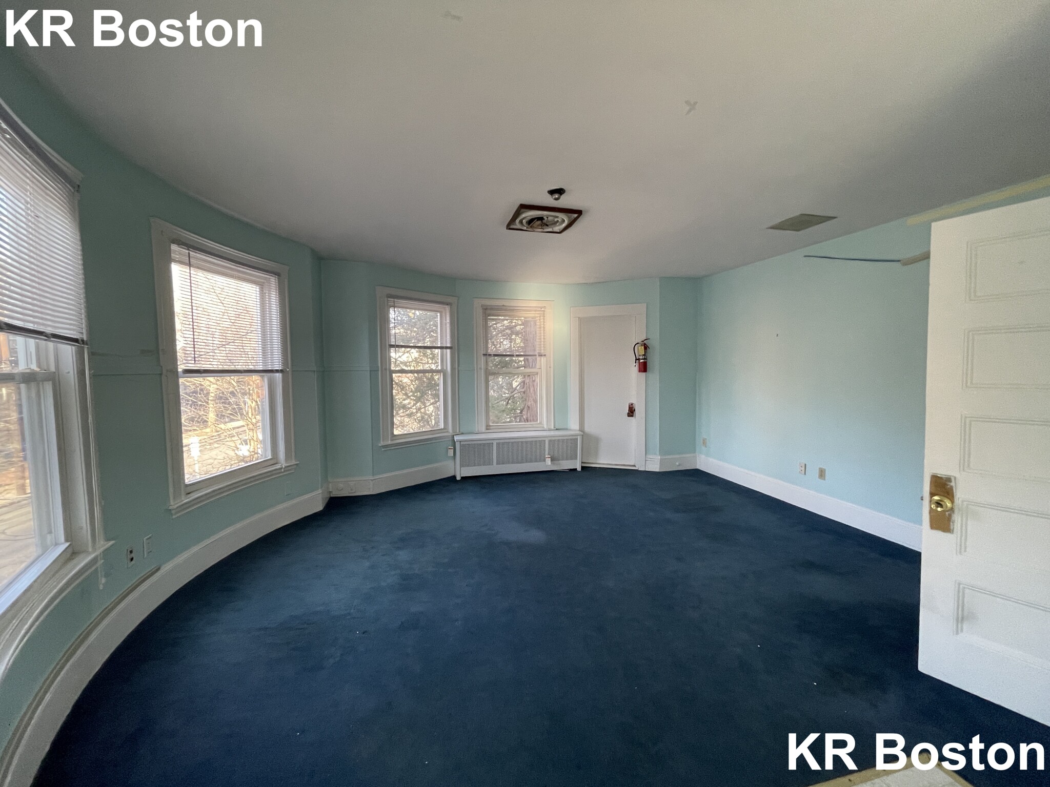 187 Central St, Winter Hill