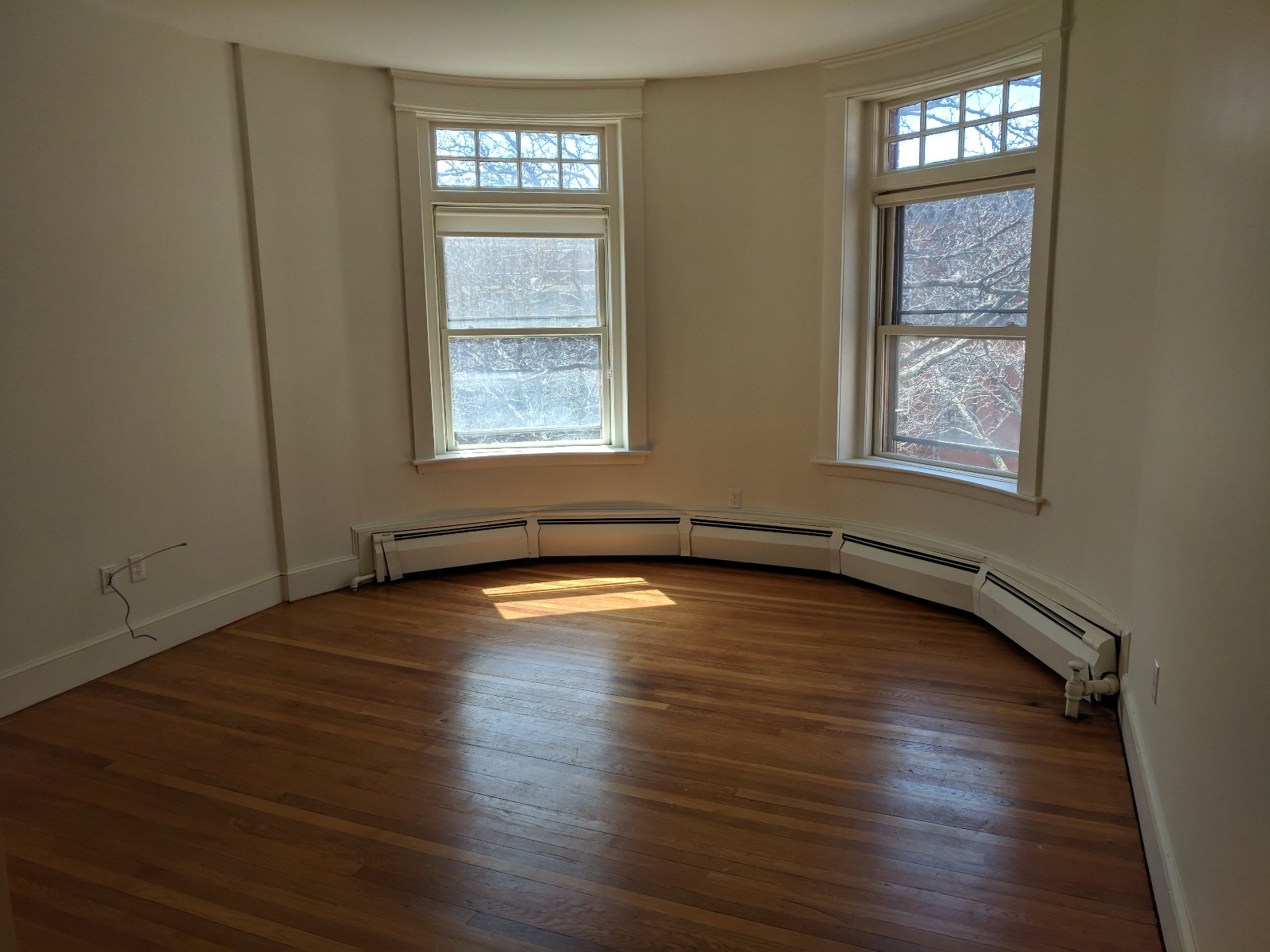 1871 Beacon St, Chestnut Hill