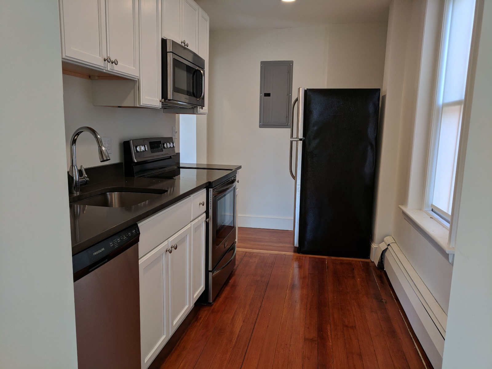 1871 Beacon St, Chestnut Hill